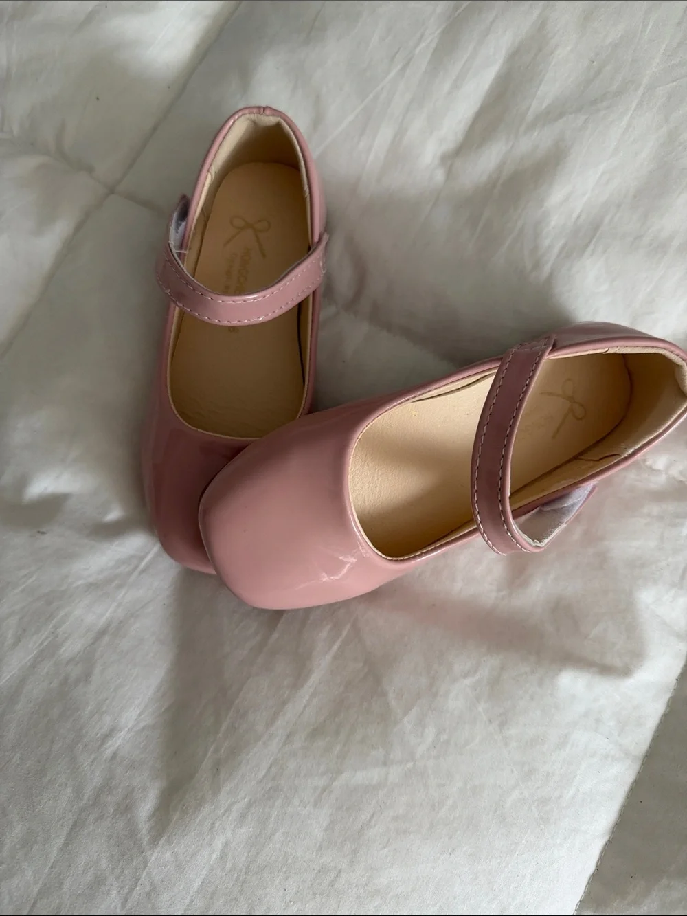 Pink Patent Shoes New without tag Hangcheng Shose